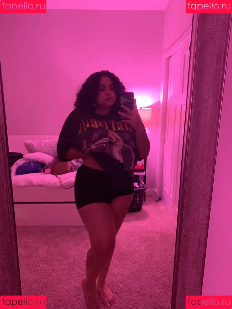 Deanelizyunes Onlyfans Photo Gallery 