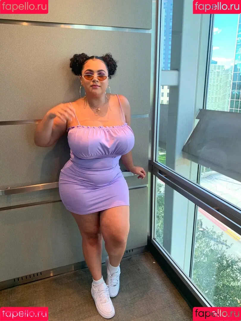 Deanelizyunes Onlyfans Photo Gallery 