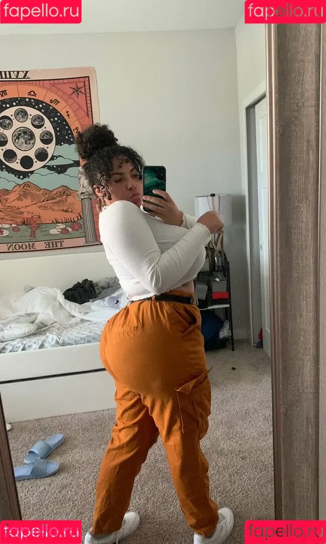 Deanelizyunes Onlyfans Photo Gallery 
