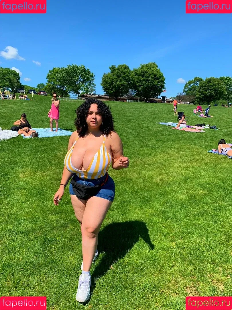 Deanelizyunes Onlyfans Photo Gallery 
