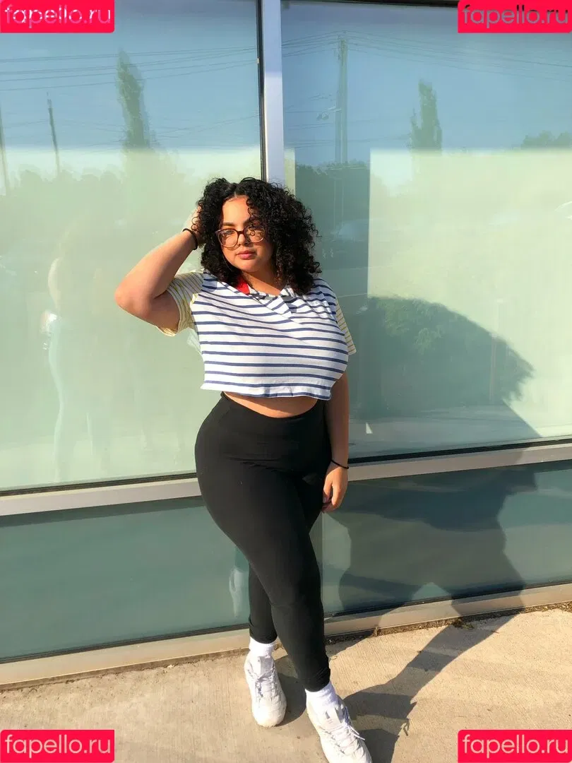 Deanelizyunes Onlyfans Photo Gallery 