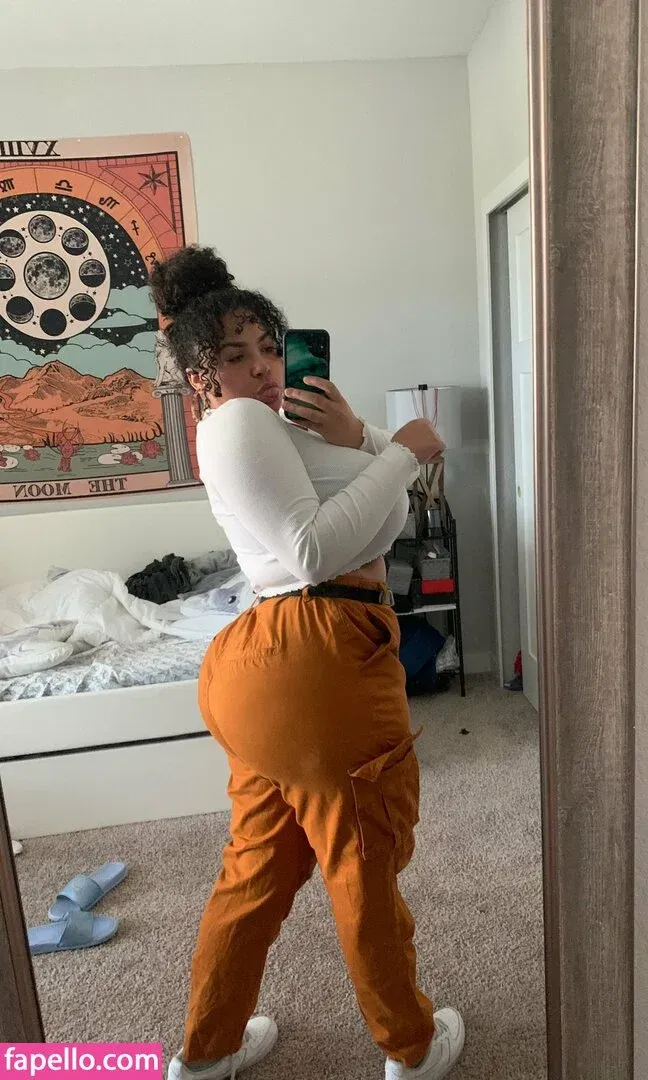 Deanelizyunes Onlyfans Photo Gallery 