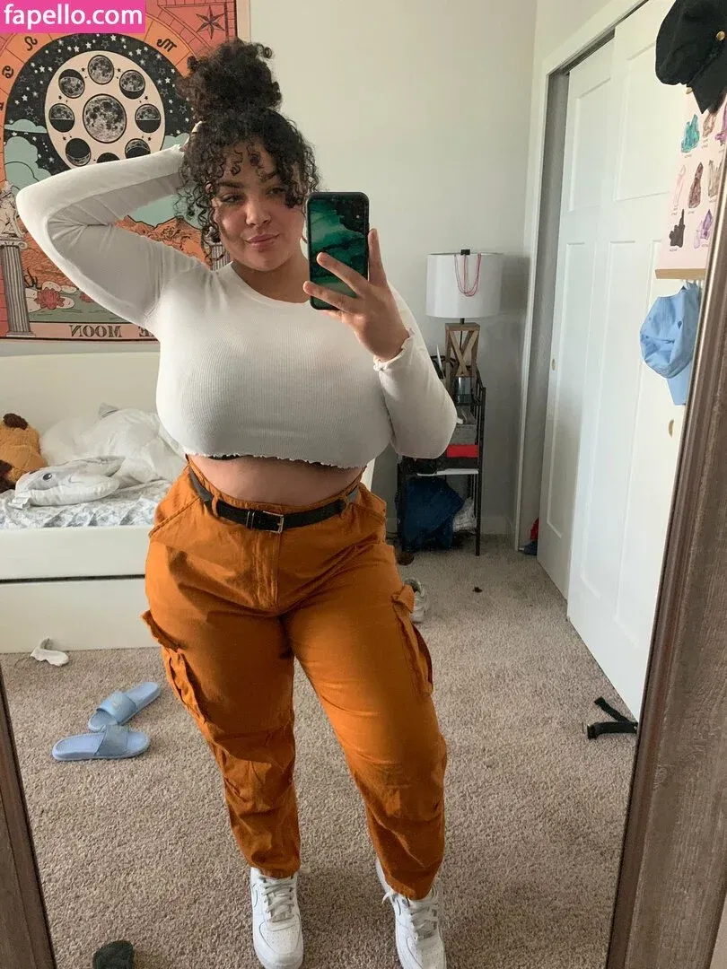 Deanelizyunes Onlyfans Photo Gallery 