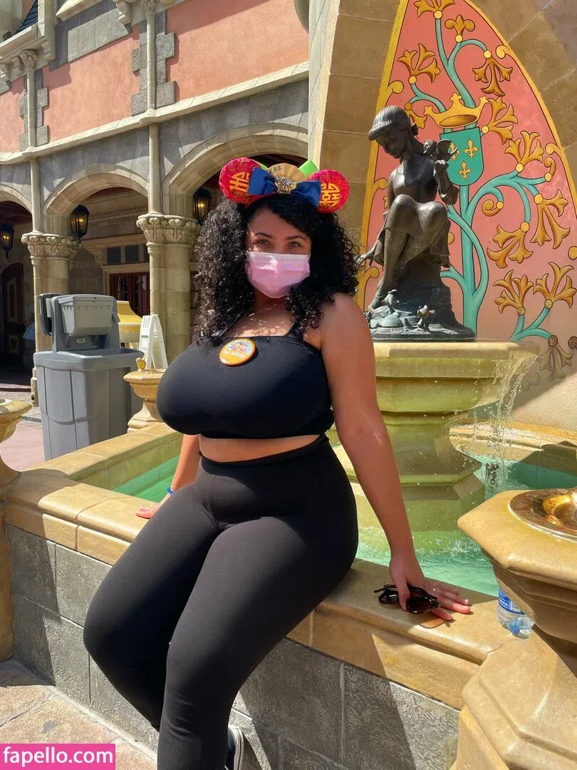 Deanelizyunes Onlyfans Photo Gallery 