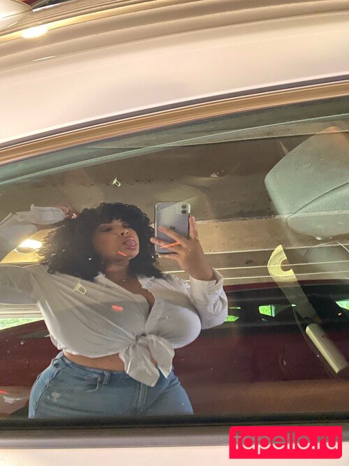 Deanelizyunes Nude Onlyfans Photo 13
