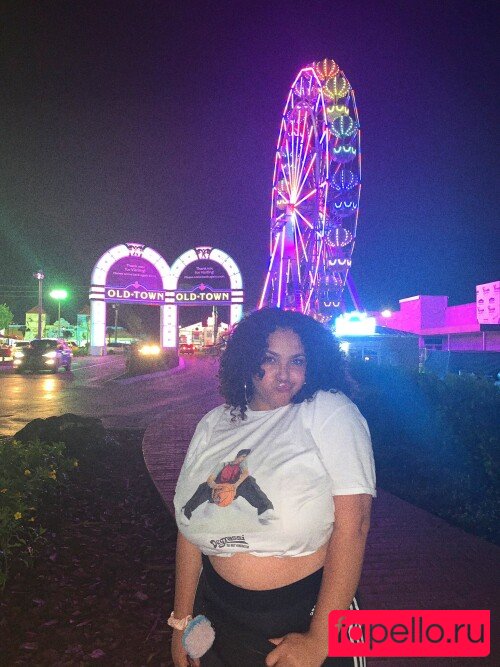 Deanelizyunes Nude Onlyfans Photo 9