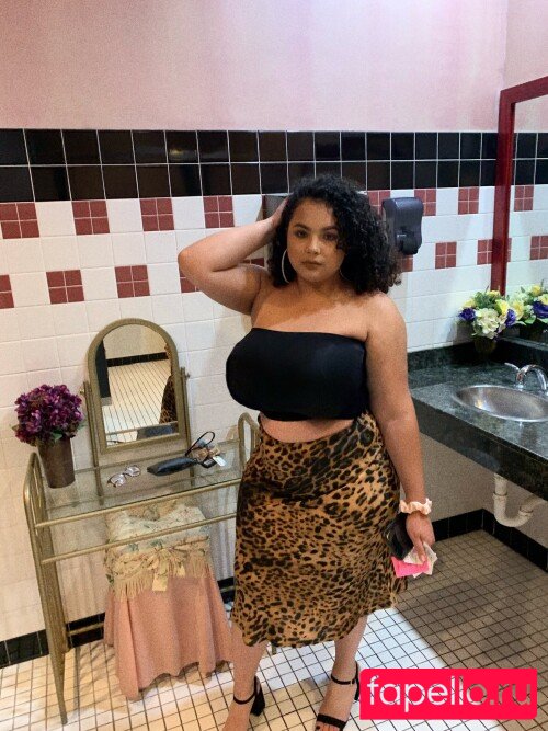 Deanelizyunes Nude Onlyfans Photo 7