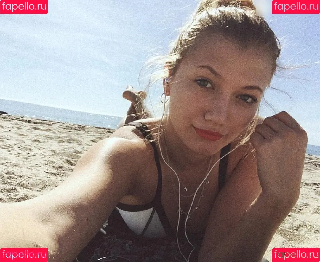 Leony Burger Onlyfans Photo Gallery 