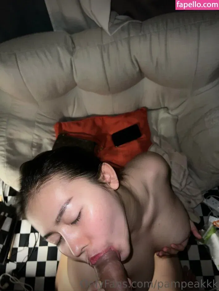 Pampeak Onlyfans Photo Gallery 