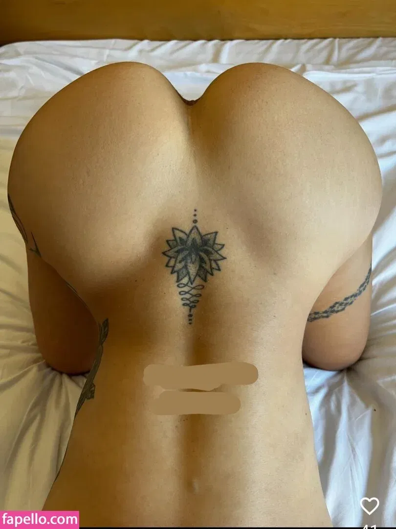 virginiefit94 Onlyfans Photo Gallery 