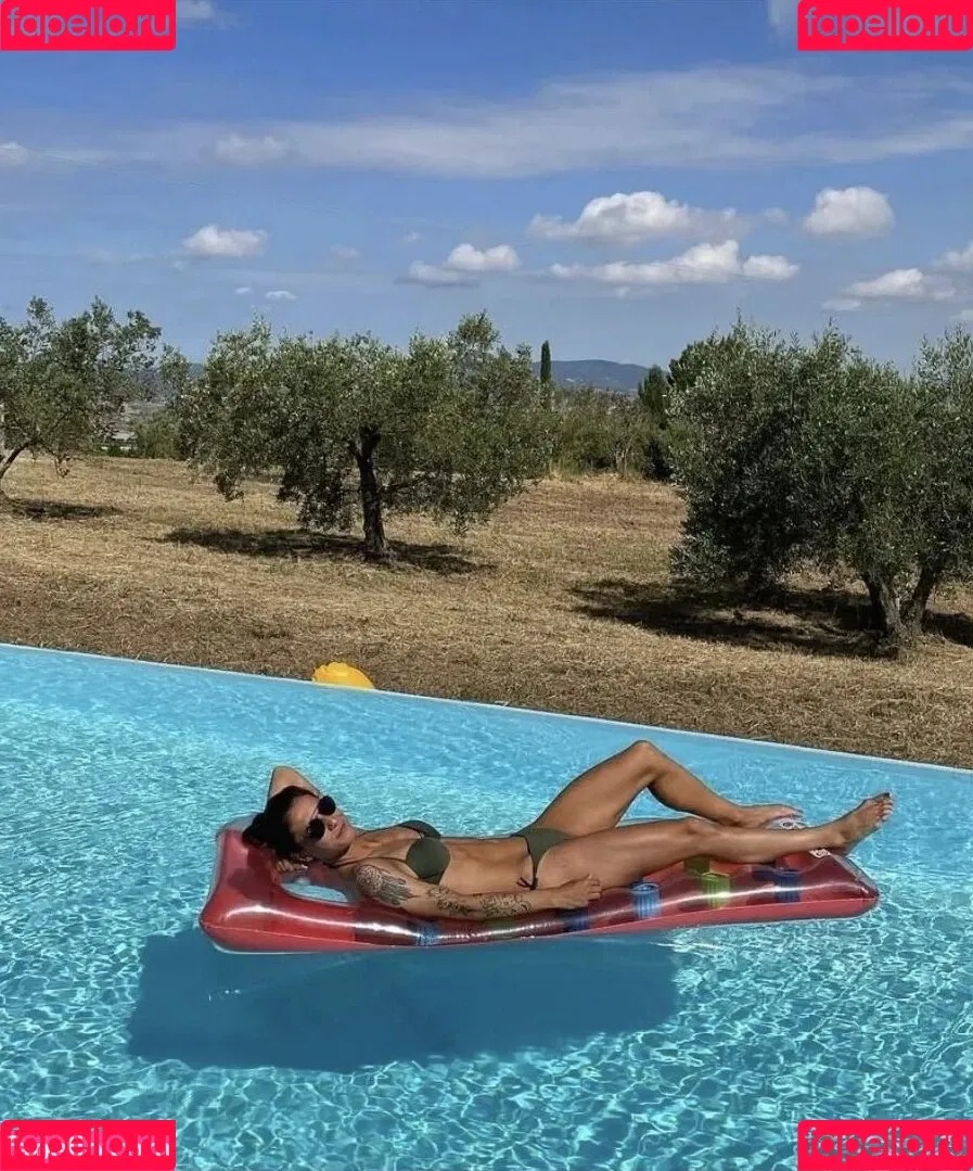 DFB Damen Onlyfans Photo Gallery 