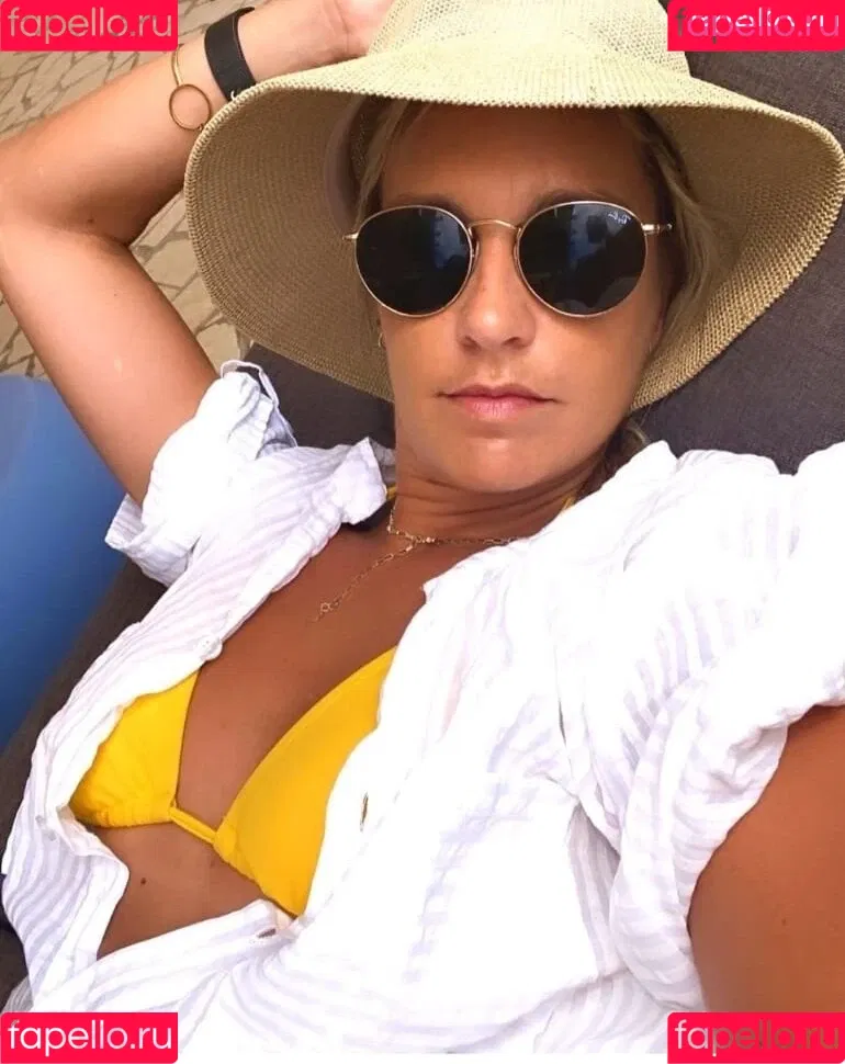 DFB Damen Onlyfans Photo Gallery 