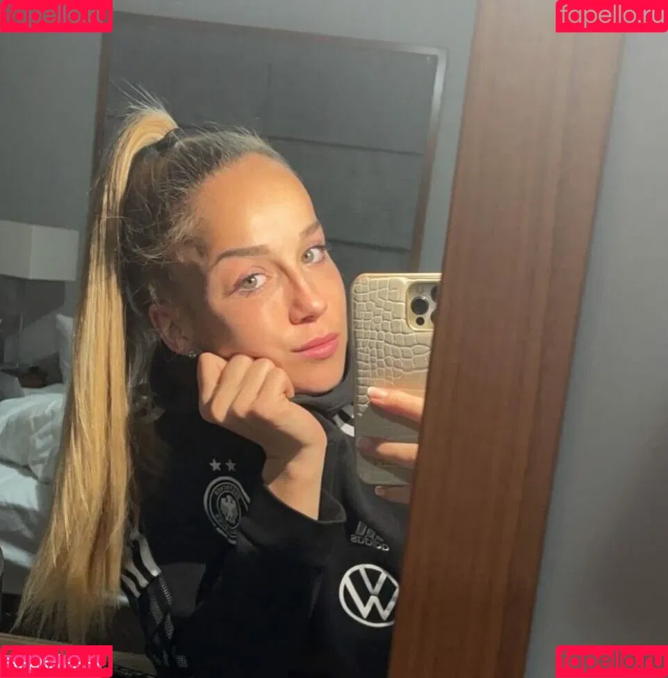 DFB Damen Onlyfans Photo Gallery 