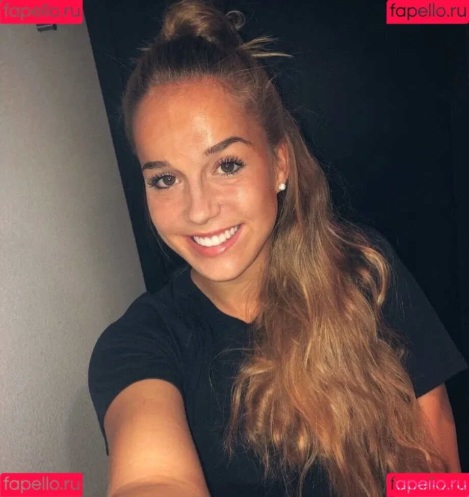 DFB Damen Onlyfans Photo Gallery 