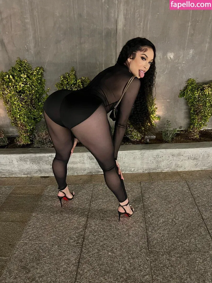 Vayshmoneyy Onlyfans Photo Gallery 