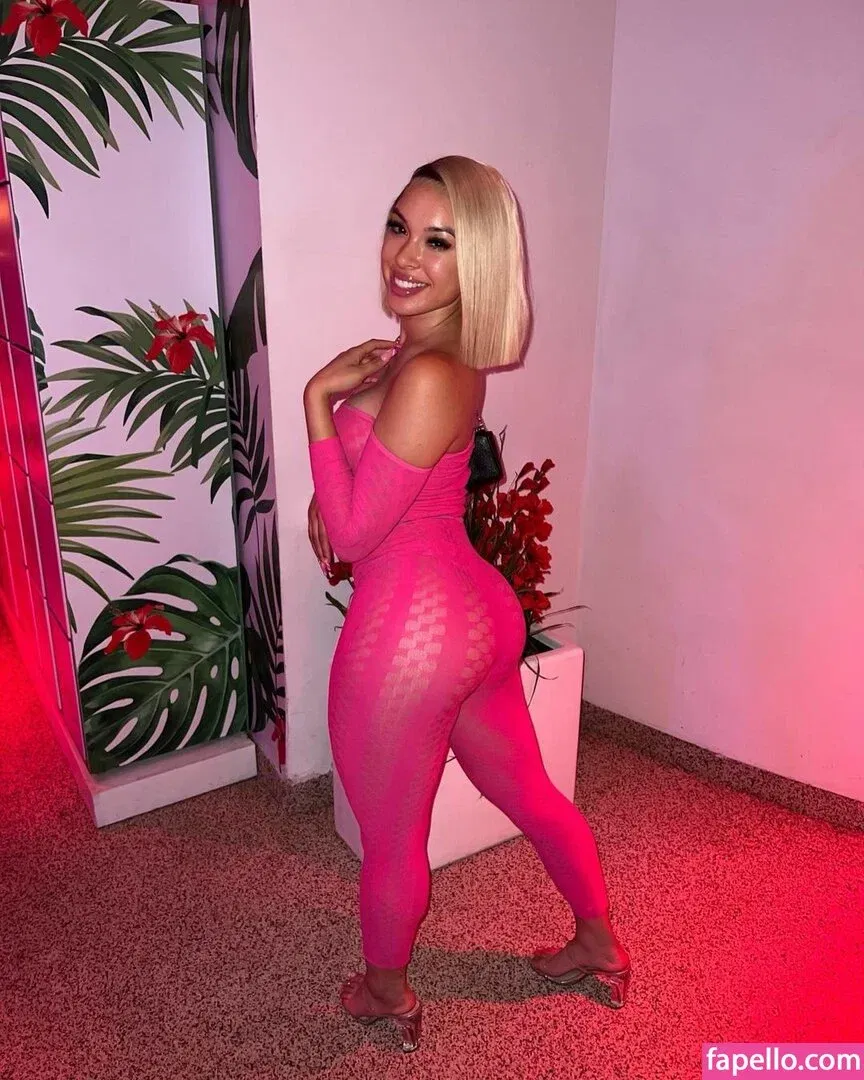 Vayshmoneyy Onlyfans Photo Gallery 