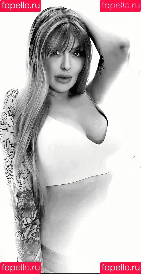 CaraWilder Onlyfans Photo Gallery 