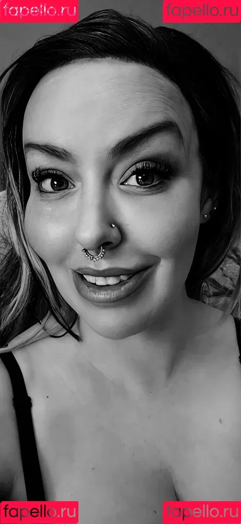 CaraWilder Onlyfans Photo Gallery 