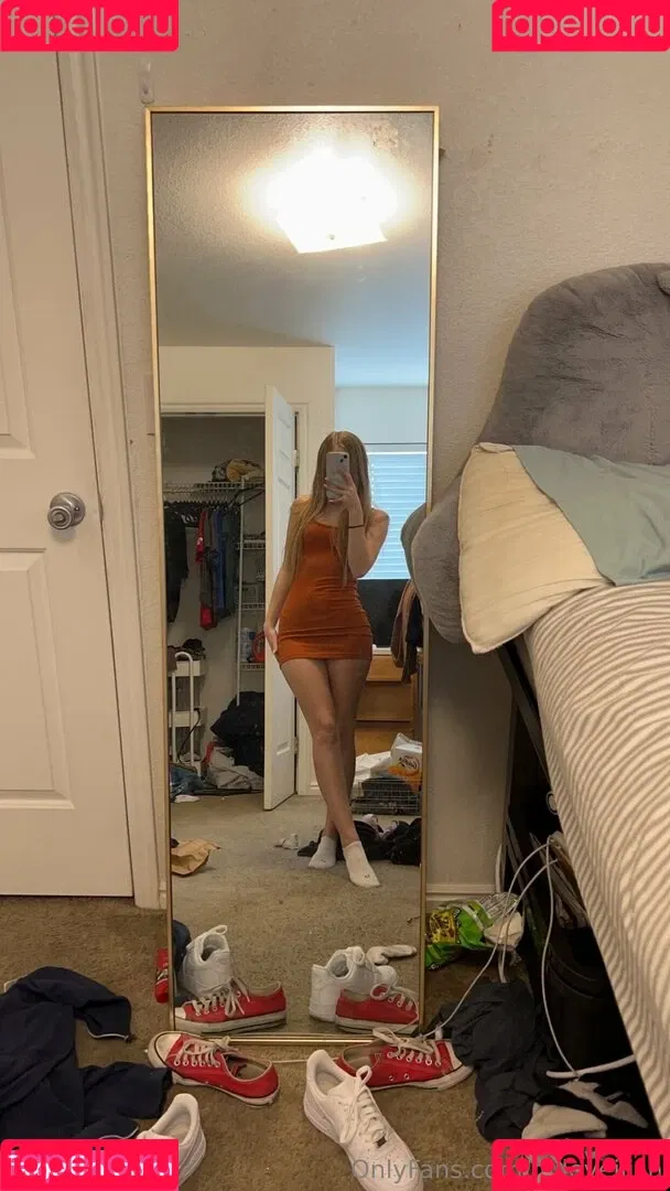 mileyeilish Onlyfans Photo Gallery 