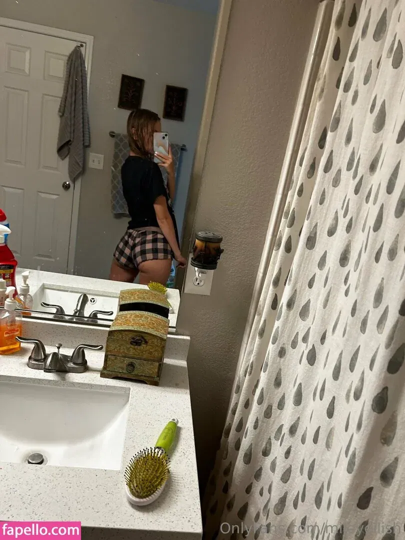 mileyeilish Onlyfans Photo Gallery 