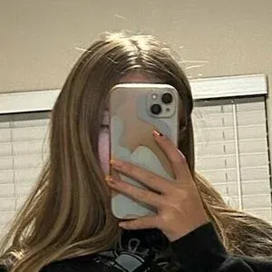 mileyeilish Onlyfans Photo Gallery 