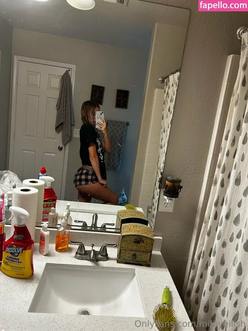 mileyeilish Onlyfans Photo Gallery 