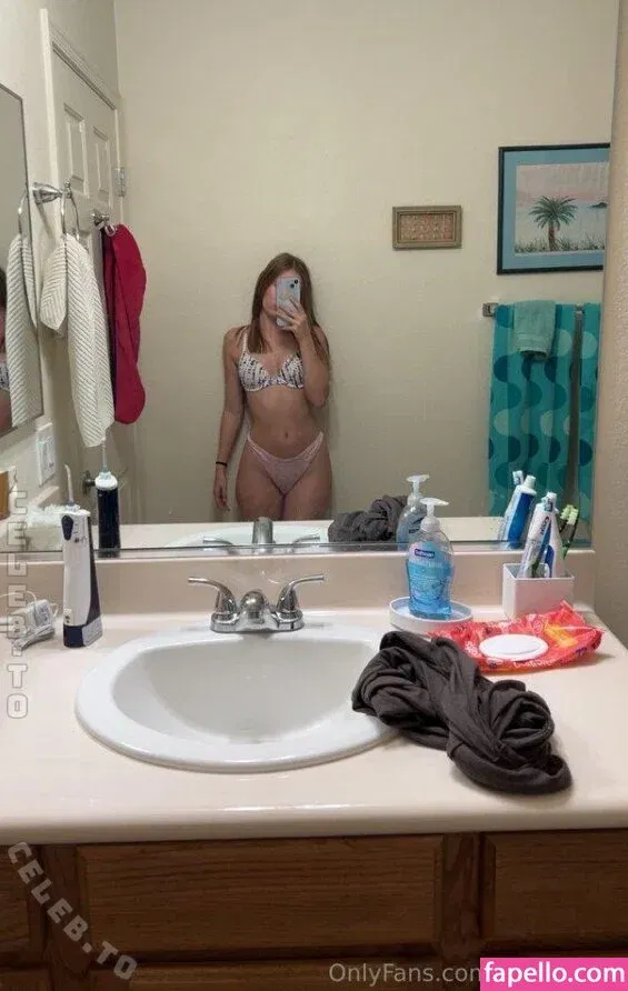 mileyeilish Onlyfans Photo Gallery 