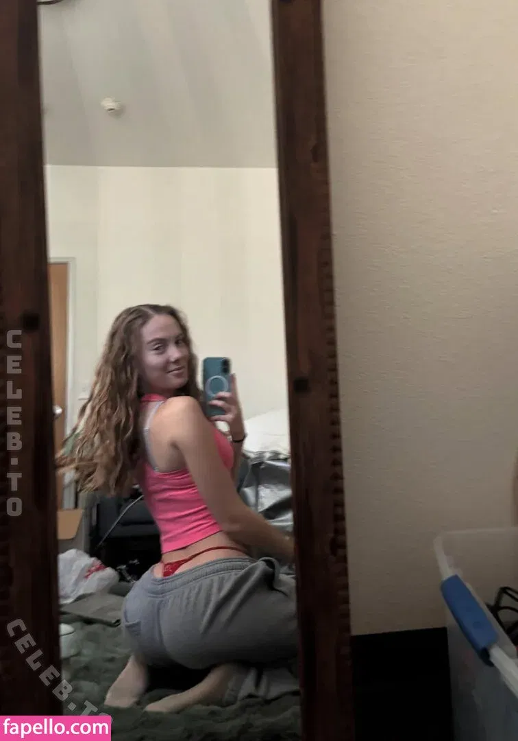 mileyeilish Onlyfans Photo Gallery 