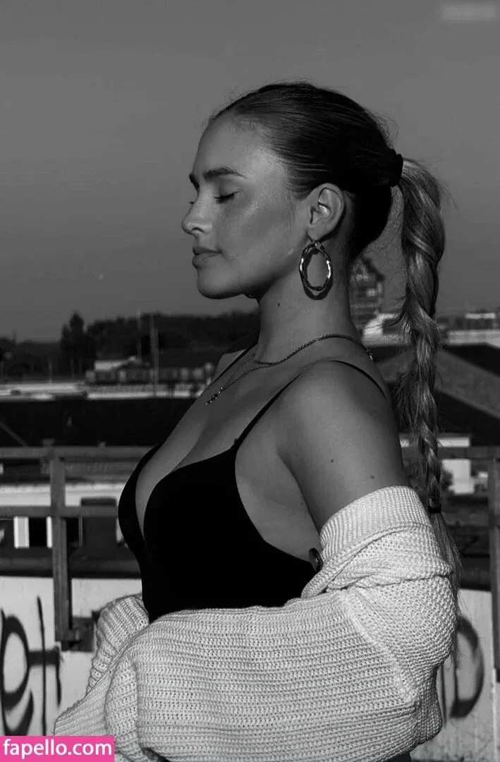 Jasmin Eller Onlyfans Photo Gallery 