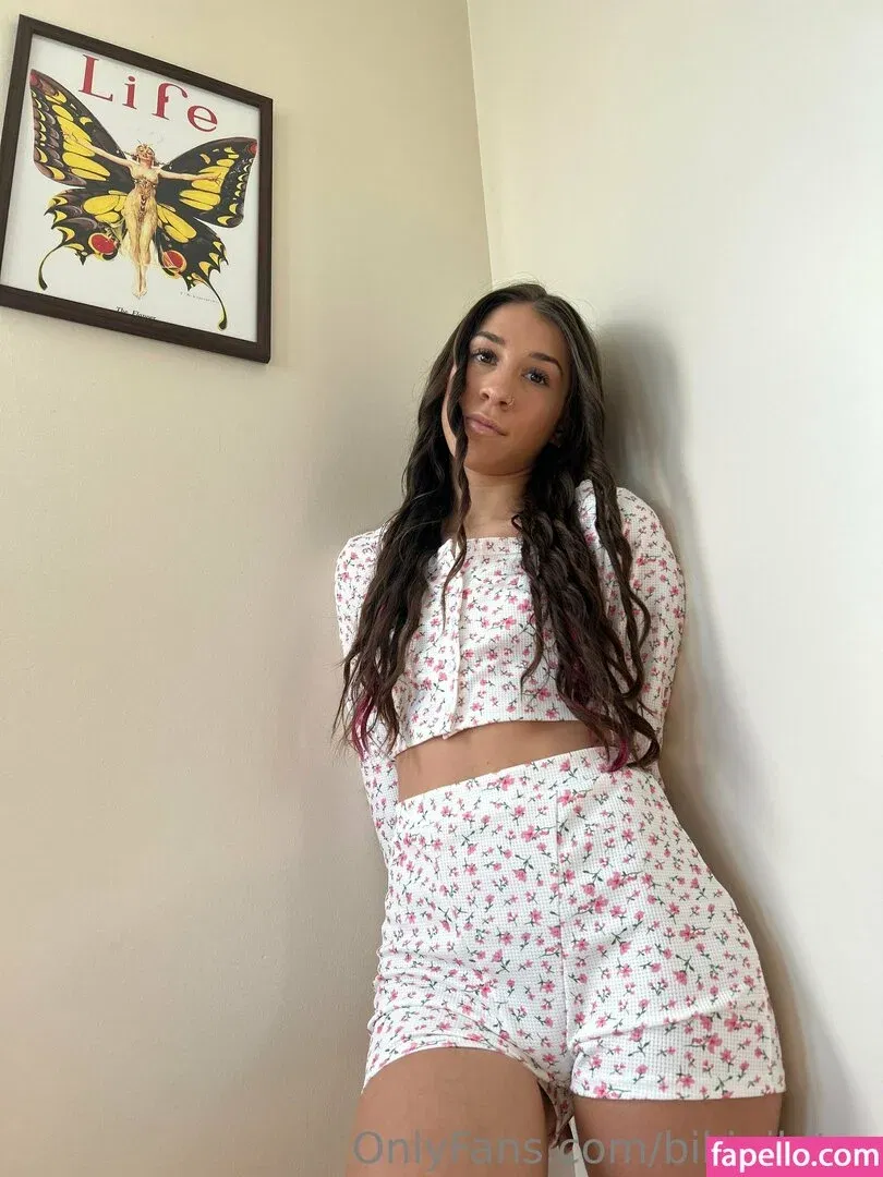 bikinibites Onlyfans Photo Gallery 