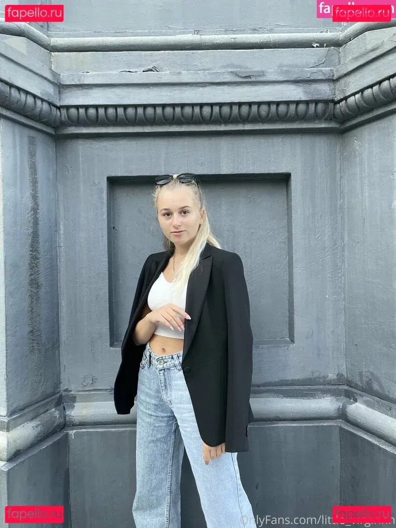 little_virginnn Onlyfans Photo Gallery 