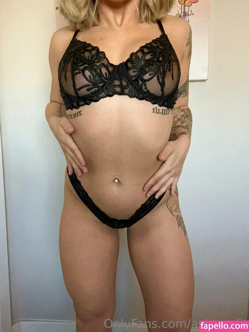 Ashley_Fit Onlyfans Photo Gallery 