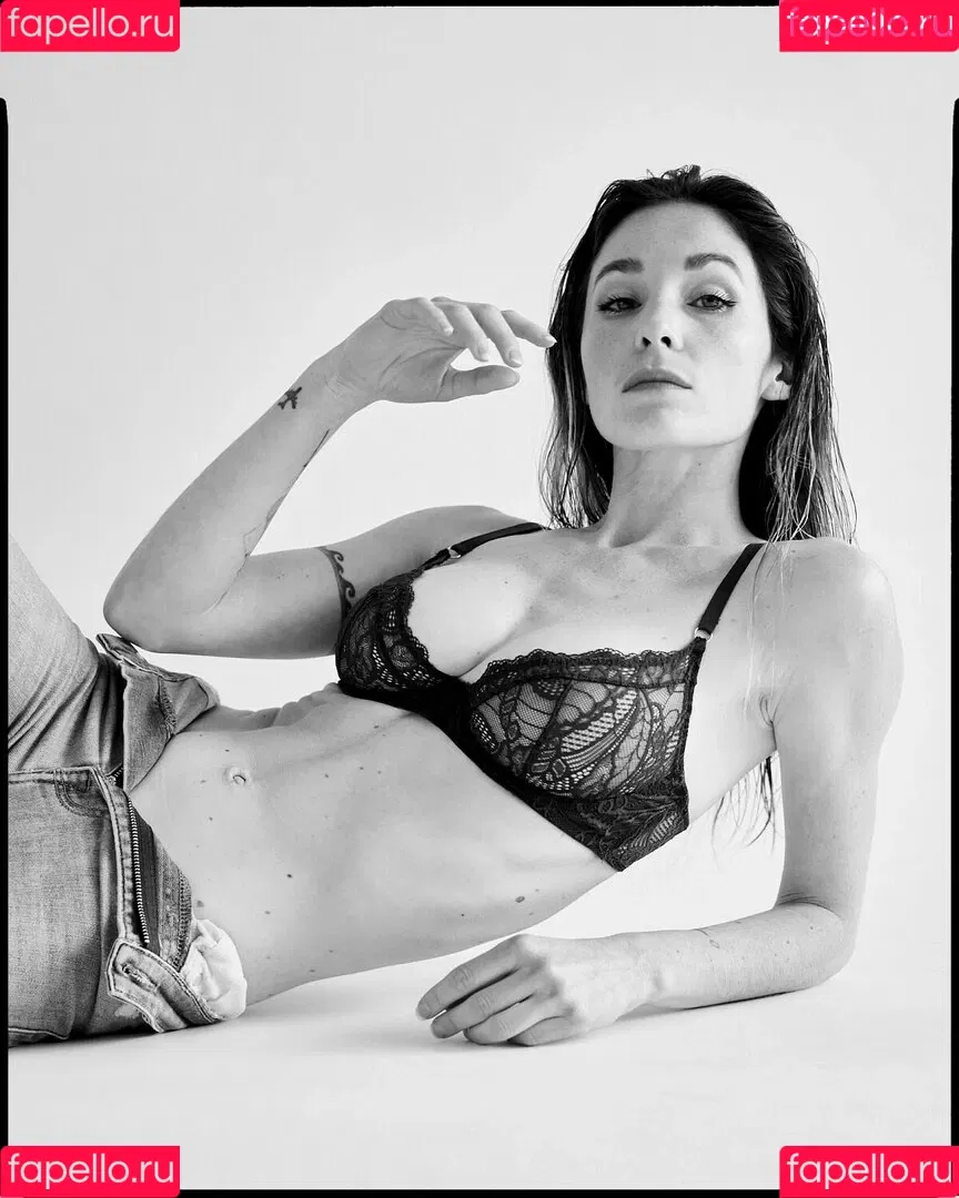 Ophelie Poisson Onlyfans Photo Gallery 