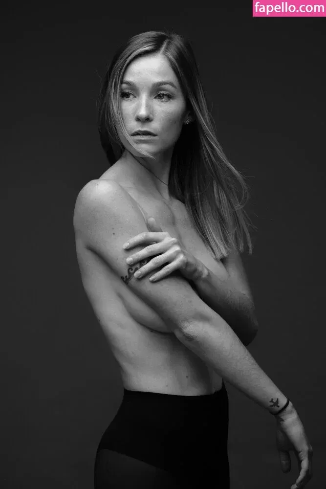 Ophelie Poisson Onlyfans Photo Gallery 