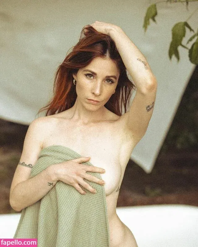 Ophelie Poisson Onlyfans Photo Gallery 