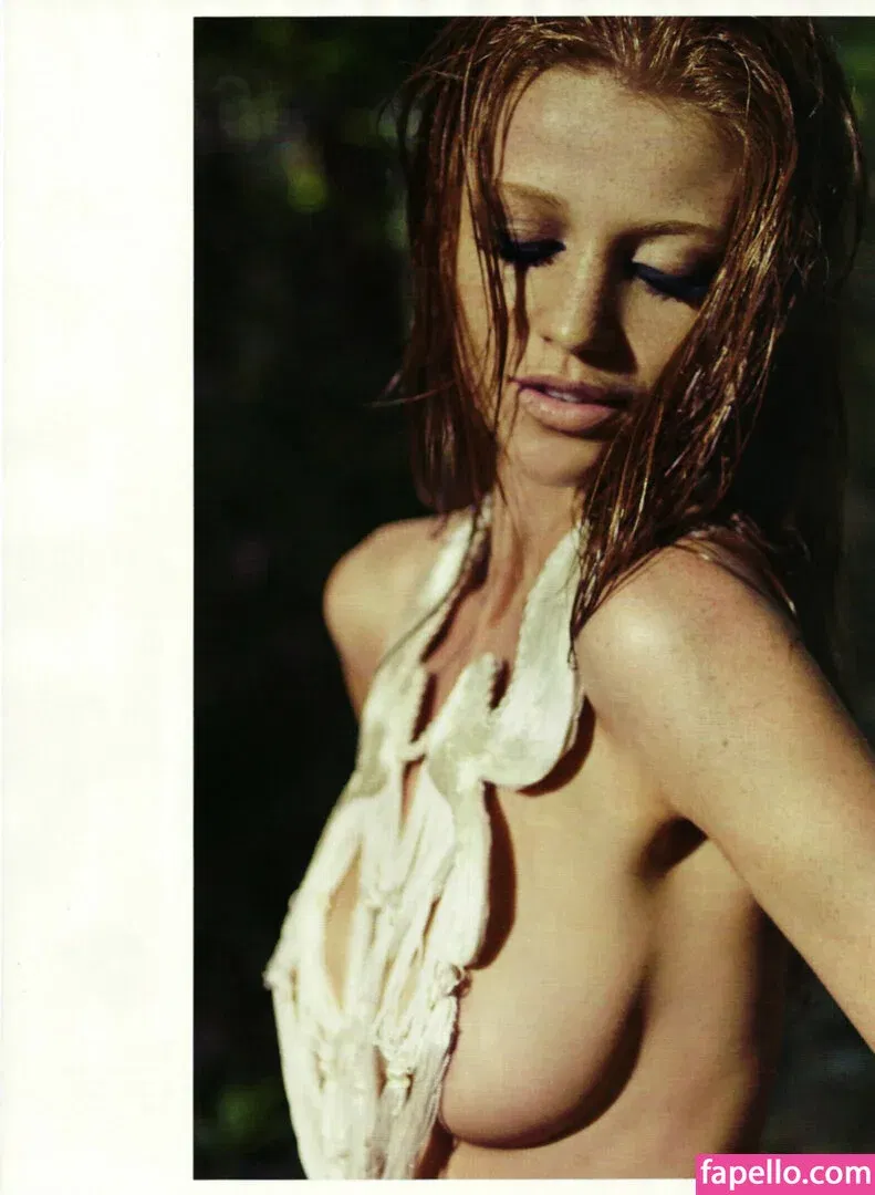 Cinthia Dicker Onlyfans Photo Gallery 