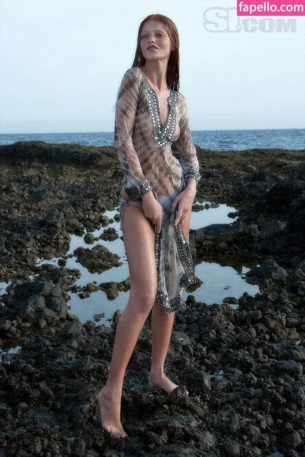 Cinthia Dicker Onlyfans Photo Gallery 