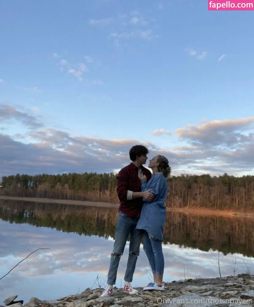 thotsnpayers Onlyfans Photo Gallery 