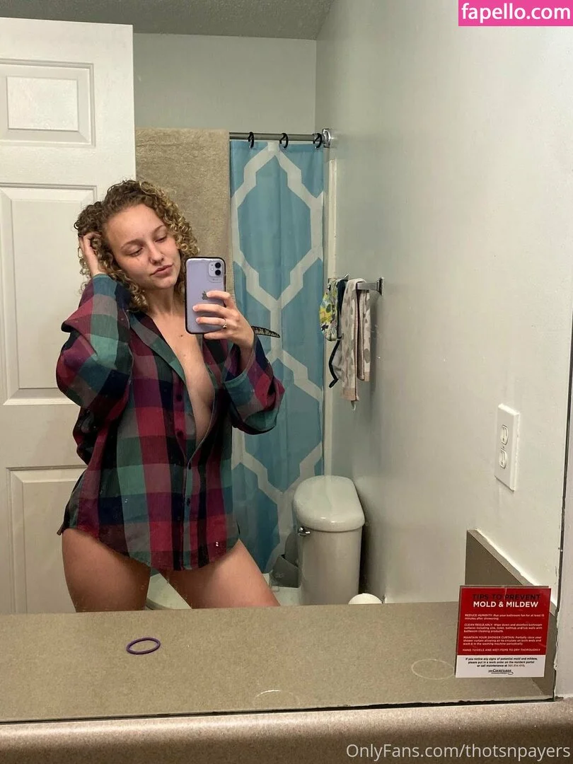 thotsnpayers Onlyfans Photo Gallery 