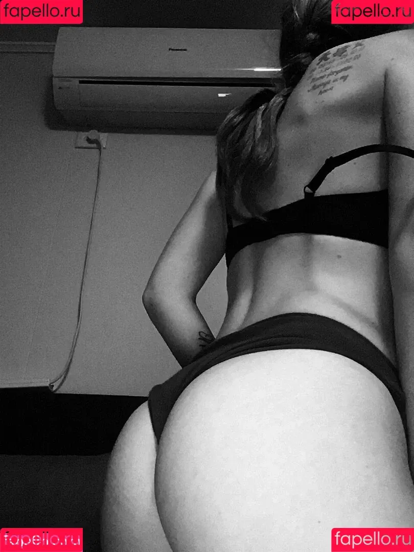 hippiebooty101 Onlyfans Photo Gallery 