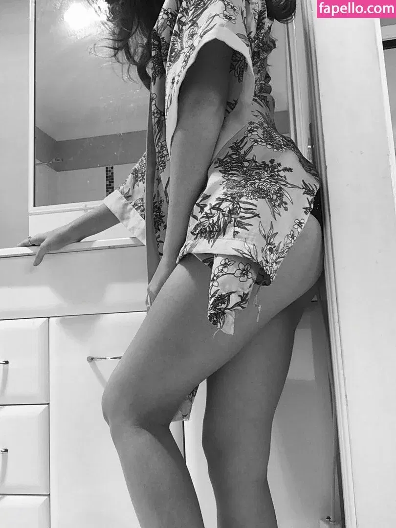 hippiebooty101 Onlyfans Photo Gallery 