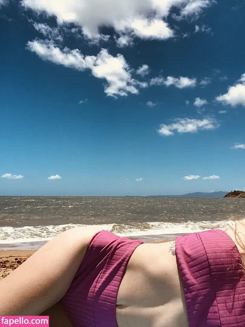 hippiebooty101 Onlyfans Photo Gallery 