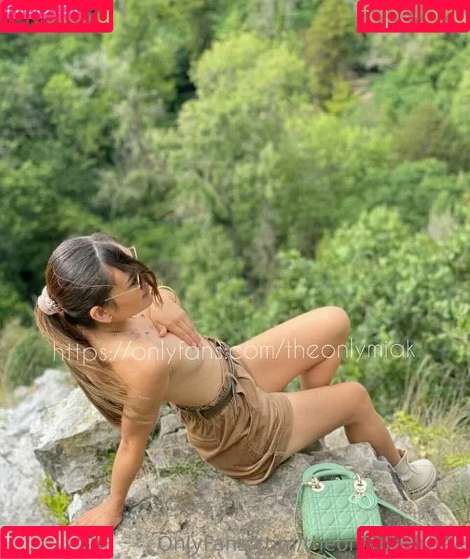 Mia K Explicit Onlyfans Photo Gallery 