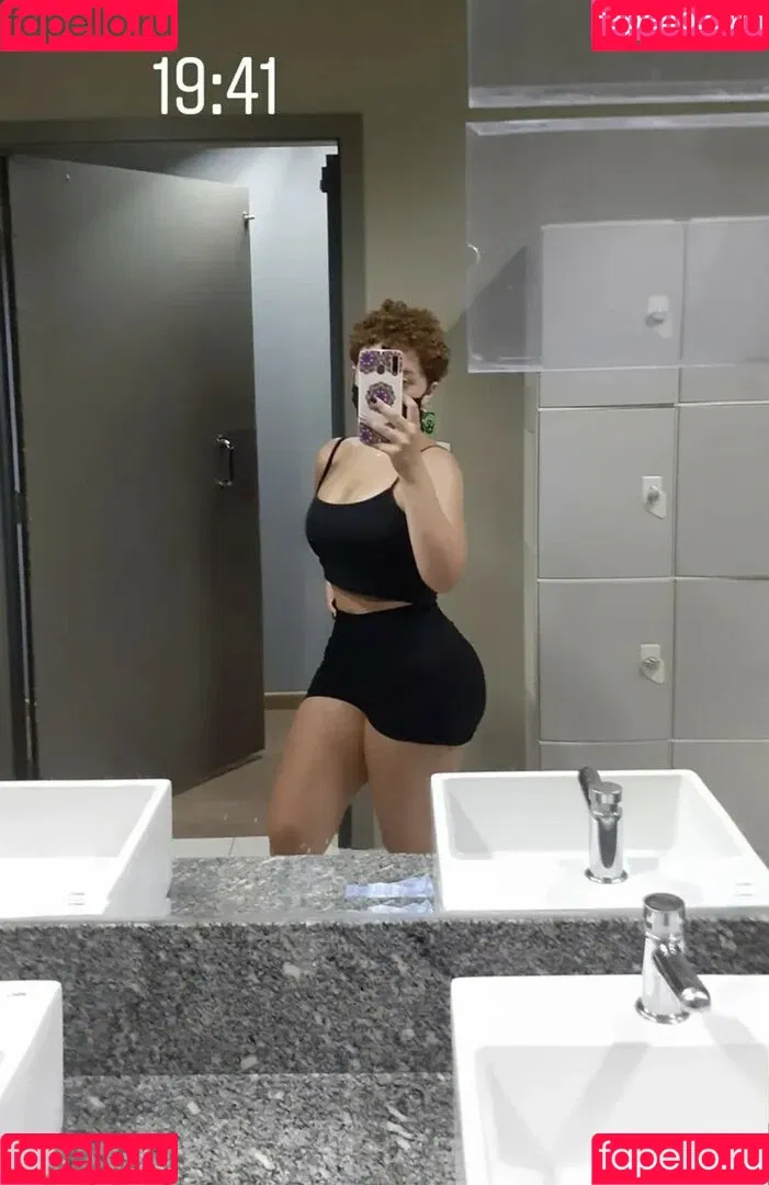 Leticia Rios Onlyfans Photo Gallery 
