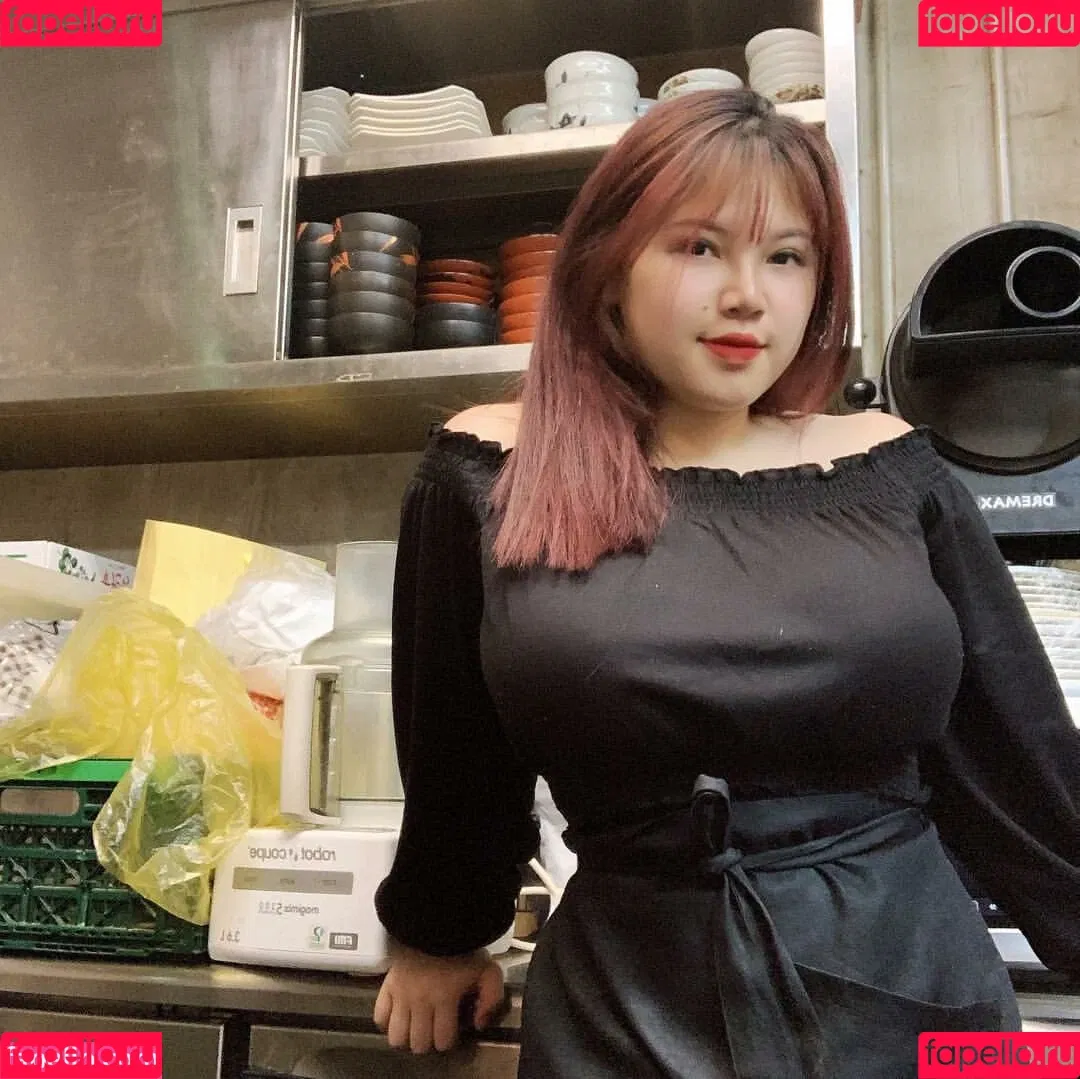 Thu Trang Vo Onlyfans Photo Gallery 