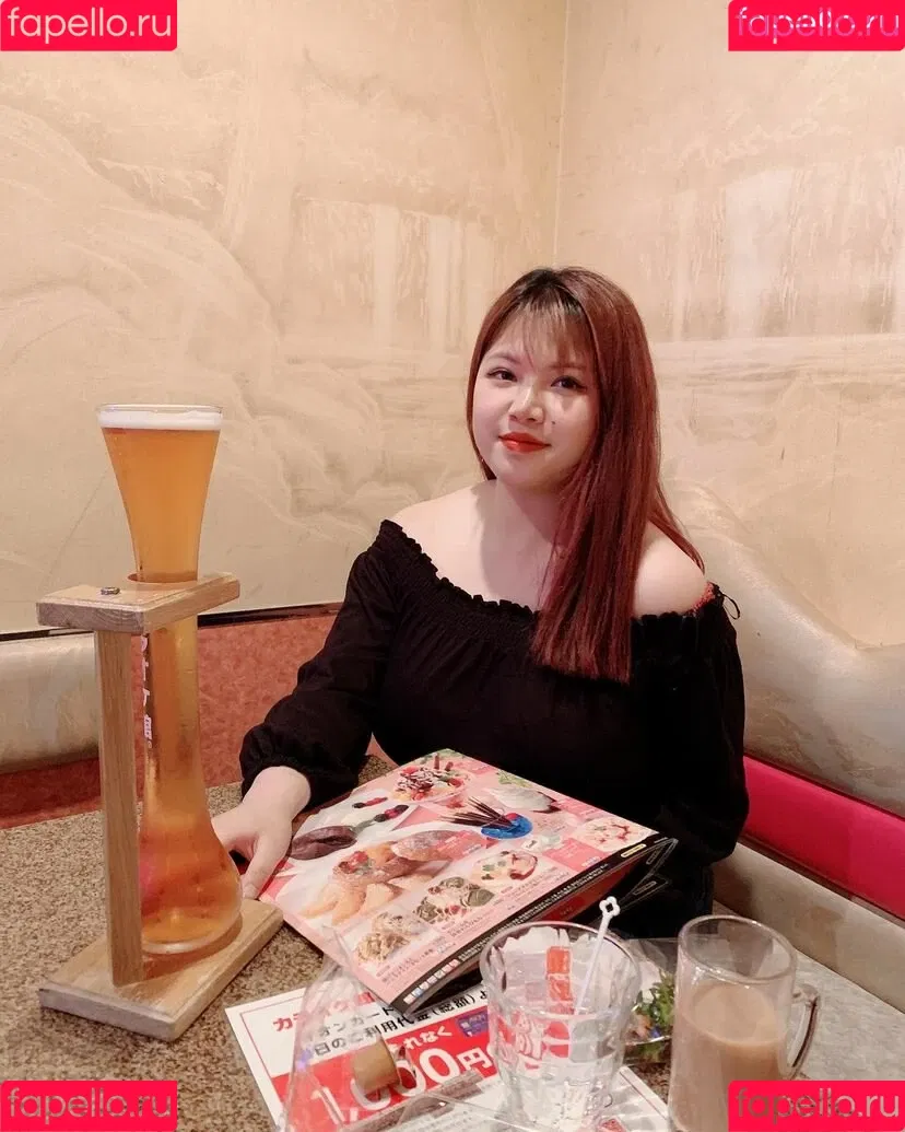 Thu Trang Vo Onlyfans Photo Gallery 