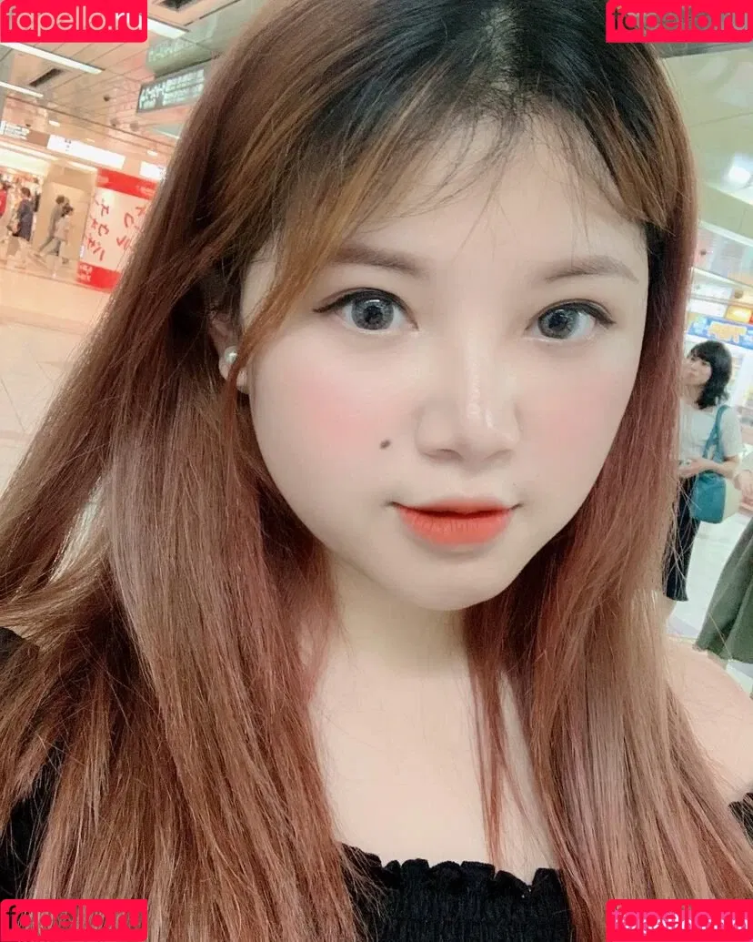 Thu Trang Vo Onlyfans Photo Gallery 