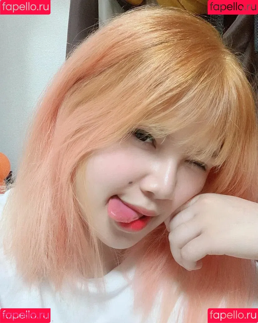 Thu Trang Vo Onlyfans Photo Gallery 