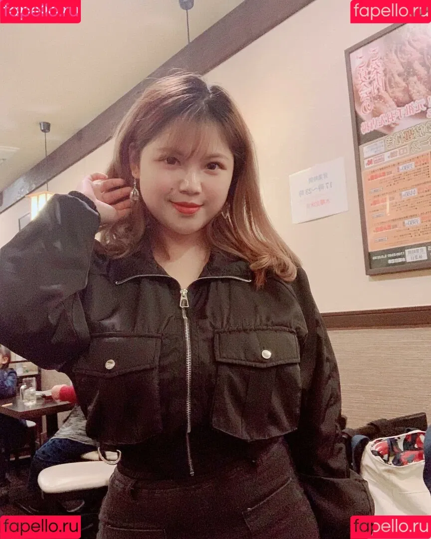 Thu Trang Vo Onlyfans Photo Gallery 
