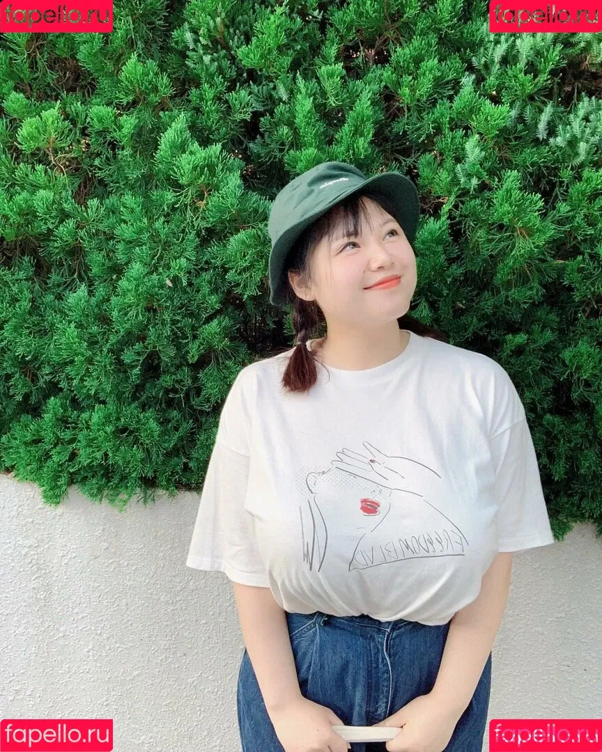 Thu Trang Vo Onlyfans Photo Gallery 